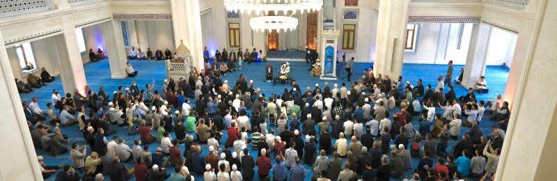 İzmir'de Dünyaca Ünlü Hafızlardan Kur'an-ı Kerim Ziyafeti